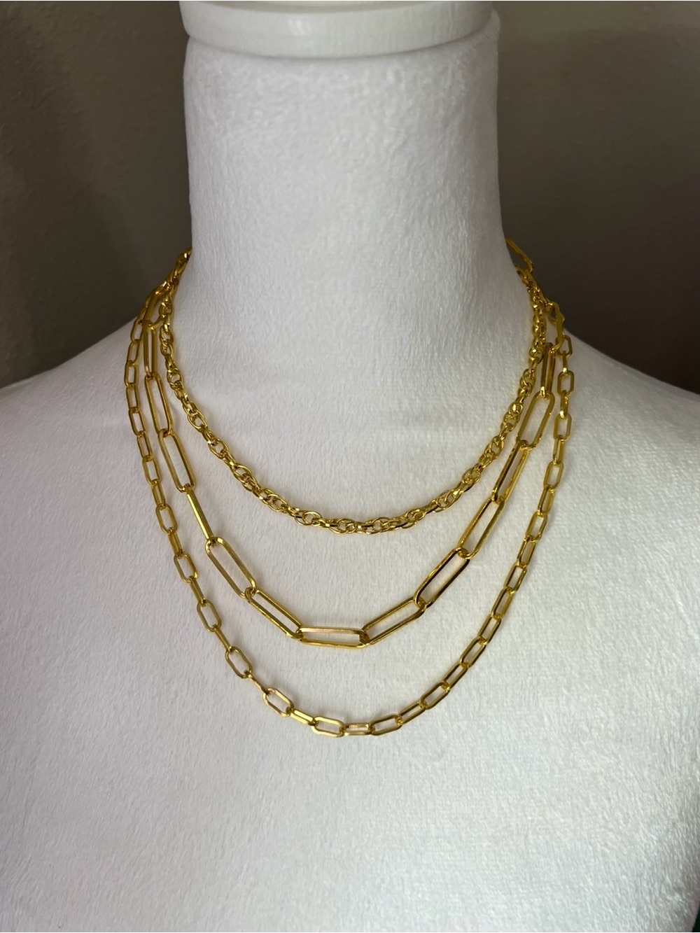 Classic Layered paperclip Gold tone Mixed Link Necklace Set.